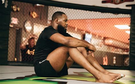 Jon Jones Legs