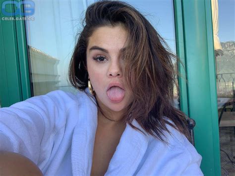 Selena Gomez nude, pictures, photos, Playboy, naked, topless, fappening