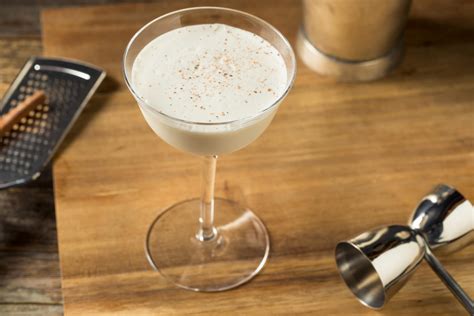 Bourbon Milk Punch – WHISKYSTACK