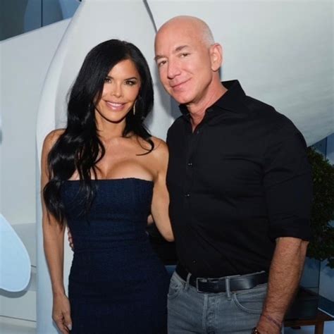 Jeff Bezos and Lauren Sánchez Romance Rewind