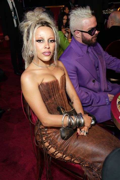 Doja Cat Wore a Second Grammys Look You Definitely Didn't Catch — See ...