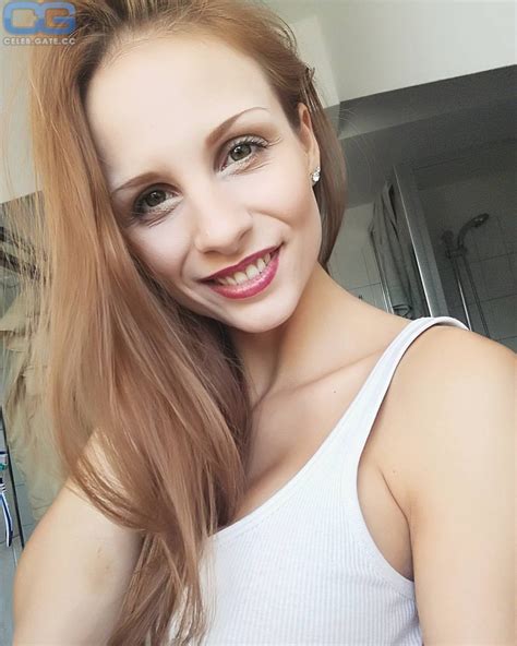 Mary Wet Nackt Bilder, Onlyfans Leaks, Playboy Fotos, Sex Szene