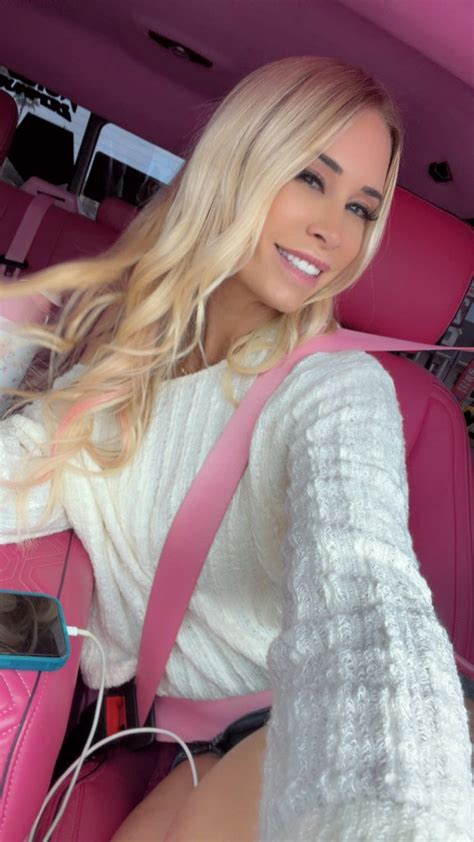 AshleyK Hawaii (@ashleyk_hawaii) - Urlebird