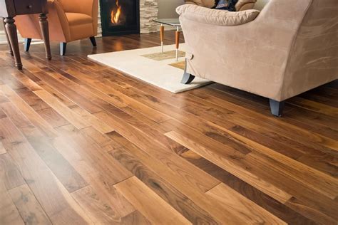 The Benefits Of Natural Hardwood Flooring - Flooring Designs