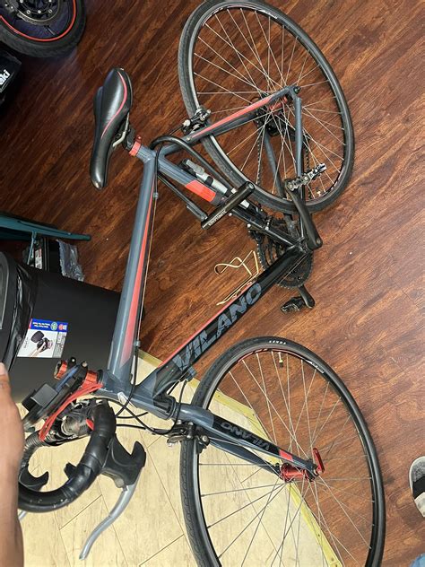 Vilano Aluminum Road Bike for Sale in Tampa, FL - OfferUp
