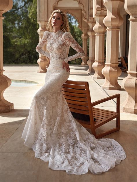 Long sleeve summer wedding dress discount