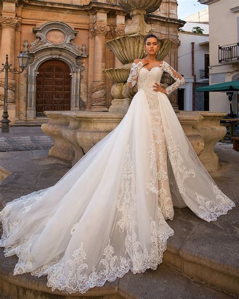 18 Smart Convertible Wedding Dress Ideas