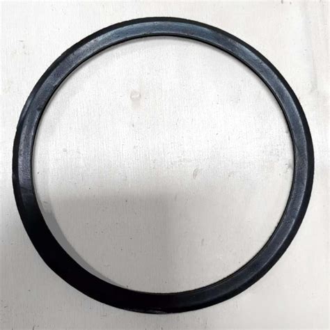 RT15 floor scrubber water tank cover sealing gasket (one piece) - SUNMAX