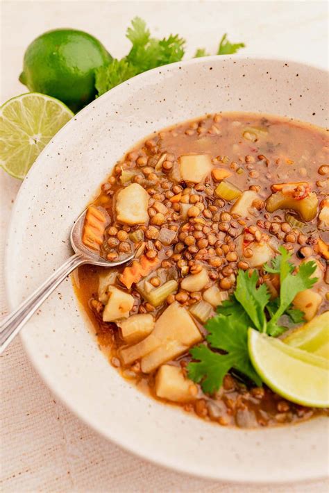 Lentejas (Mexican Lentil Soup) - MOON and spoon and yum