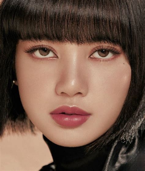 Lisa Mac's Instagram, Twitter & Facebook on IDCrawl