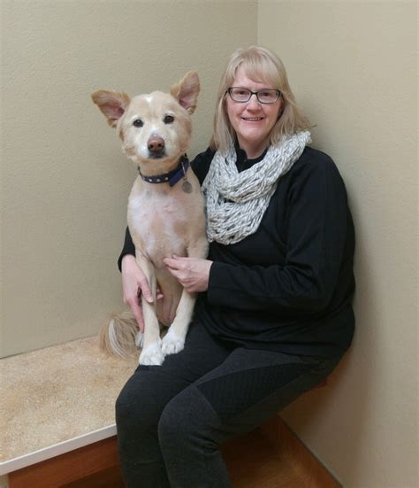 Missouri Valley Vet - Veterinarian in Bismarck, ND US :: Receptionists