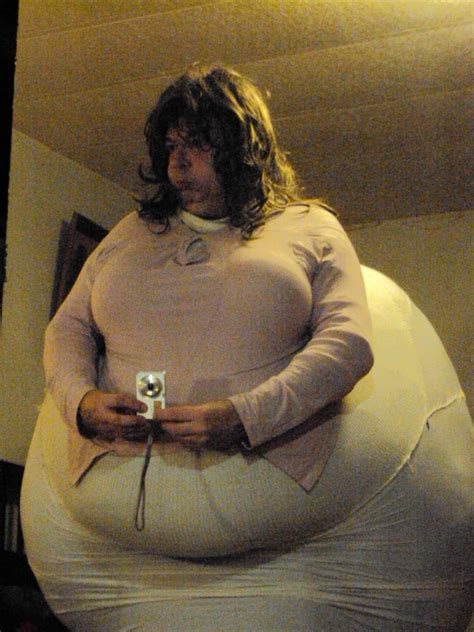 Ssbbw huge and round ... by tracyporker on DeviantArt