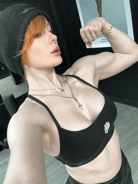 Jenna Lynn Meowri