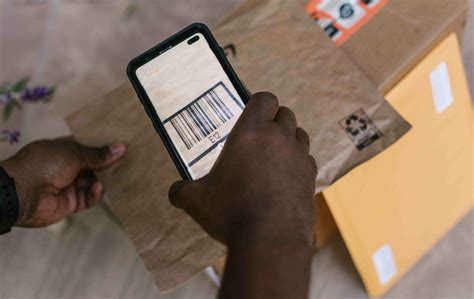 17 Film Indonesia dengan Sad Ending, Siap-siap Bikin Mewek dan Baper!