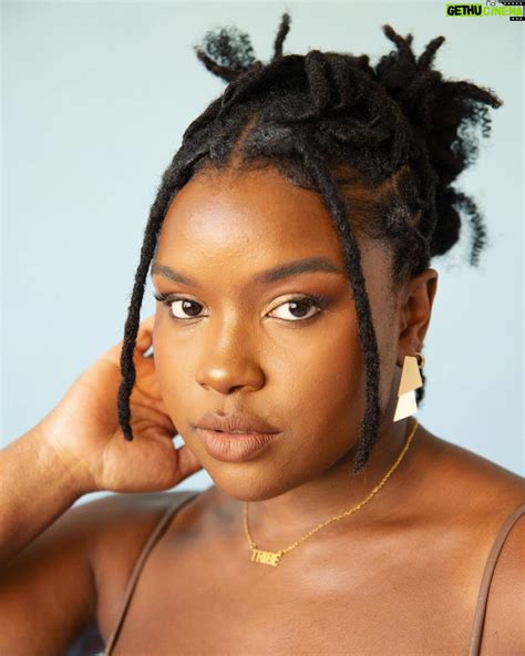 Courtney Taylor Wiki, Biography, Age, Gallery, Spouse and more