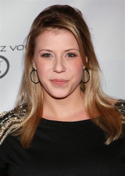 Jodie Sweetin Before And After Implants
