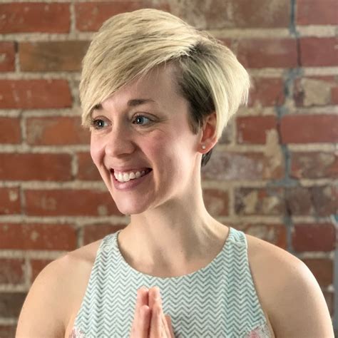 Caitlin Lore Yoga - YouTube