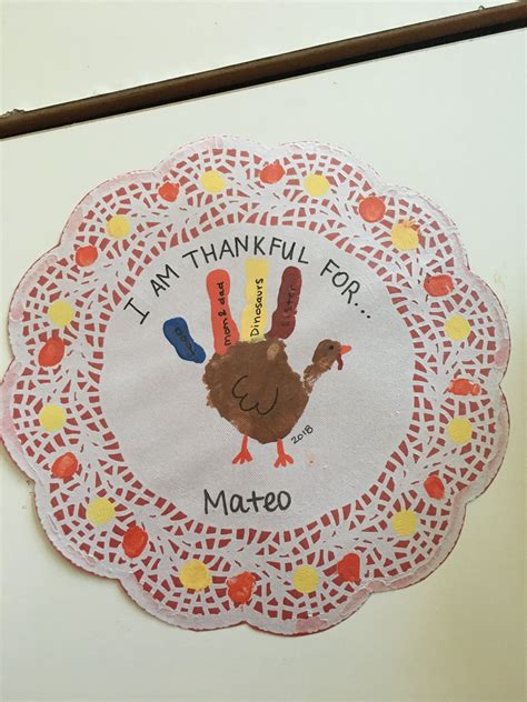 Thanksgiving Placemats | Thanksgiving preschool, Thanksgiving crafts ...