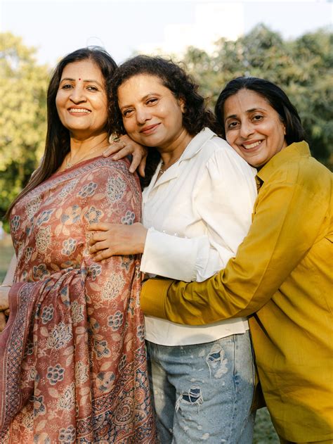 Indian aunties posting selfies on Instagram aren’t cringe. They’re cool ...