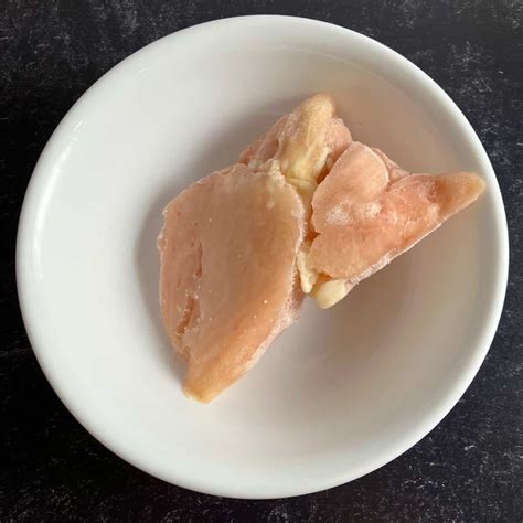 How to Defrost Chicken Fast (Quickly Thaw Chicken)