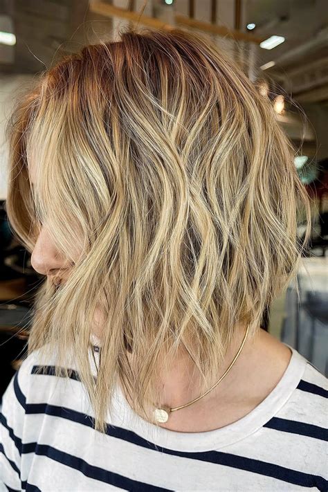 Bob Haircuts For Wavy Hair – Wavy Bob Hairstyles – NOSXAT