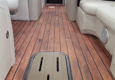 The Benefits Of Pontoon Boat Vinyl Flooring - Flooring Designs
