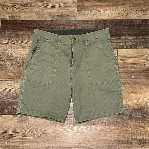 Men's Green Shorts | Depop