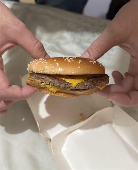 Hello, i grew up from a poor family, and is it acceptable that i sell my Nudes? : r/adultingph