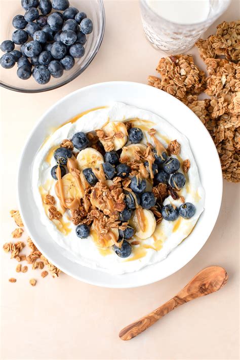 Fruit and Granola Yogurt Bowls - 3 Ways! - Peas and Crayons