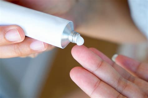 Nitrato de miconazol serve para candidíase? - Minha Vida