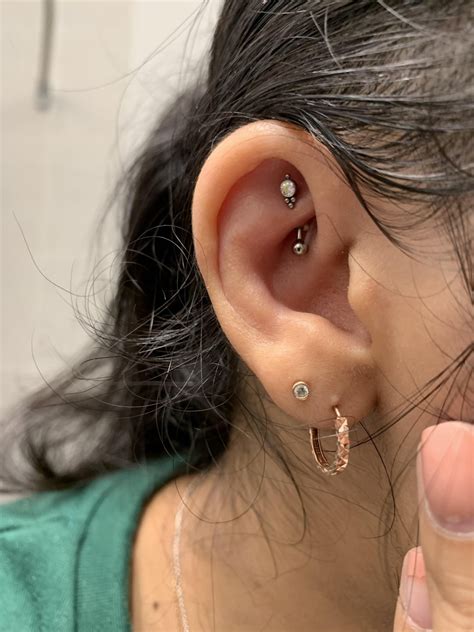 Rook pierced 6 days ago and for the first 5 days it was perfect no pain ...