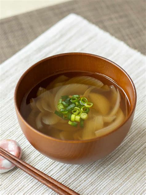 Japanese Onion Soup - Umami Pot
