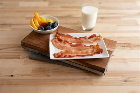 Wright® Brand Naturally Hickory Smoked Extra Thick Sliced Bacon, Flat ...