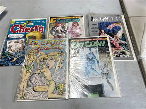 Lot - LOT OF ADULT COMIC BOOKS