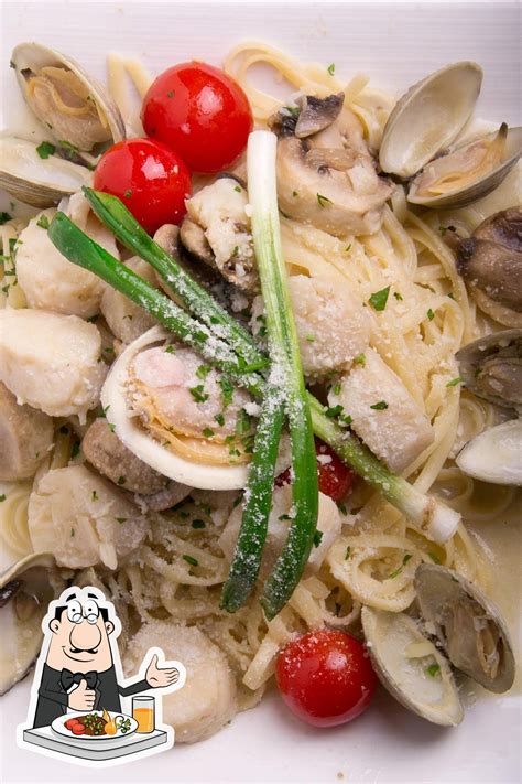 Aqua Vino Restaurant in New Hartford - Restaurant menu and reviews