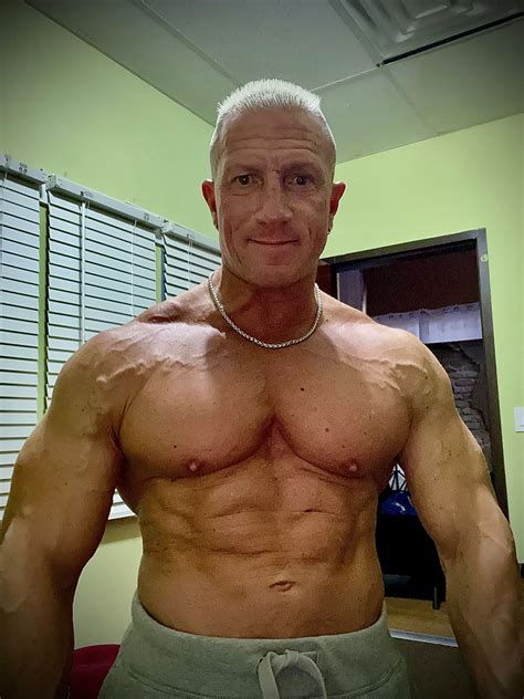 Bodybuilder Gay Onlyfans