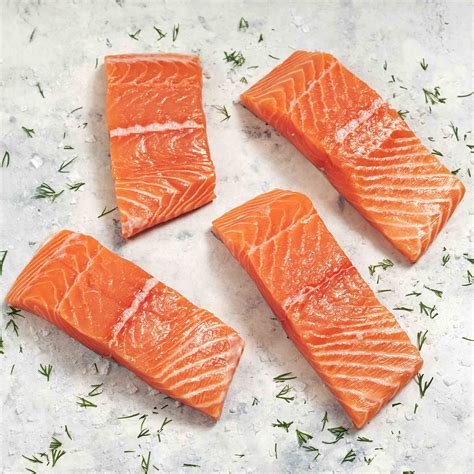 Salmon Fillet Calories With Skin at Alesia Lehr blog