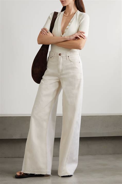 Pin by Petula on Cream | High waisted jeans outfit, Wide leg jeans ...