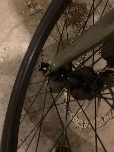 Need help with bike skewer issue, new bike owner/fixer. : r/bicycling