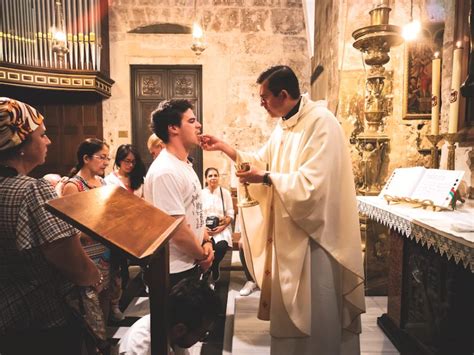 7 Muslim-positive TV shows to stream right now | Broadview Magazine