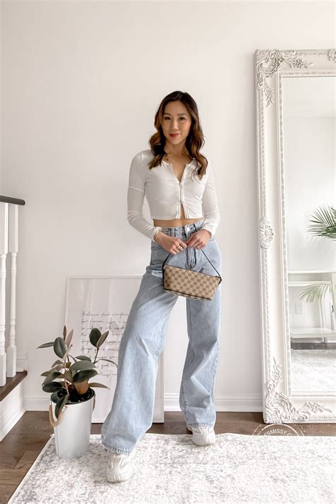 How To Wear Baggy Crop Tops at Christopher Shirley blog