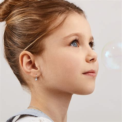 Cute Children's Diamond Earrings in White Gold | KLENOTA