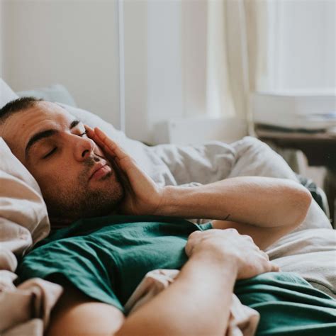 What Is Gooning? Sex Expert Explains Pros and Cons - Men's Journal