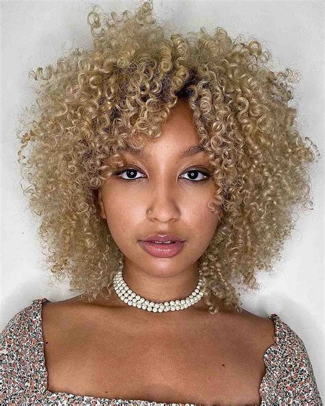 21 Blonde Curly Hair Ideas Trending in 2022