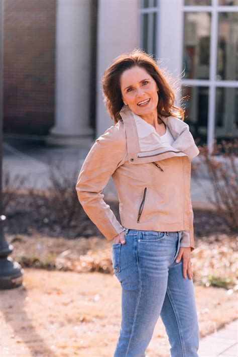 The Best Petite Work Pants For Women - Beth Ferguson | Serious About ...