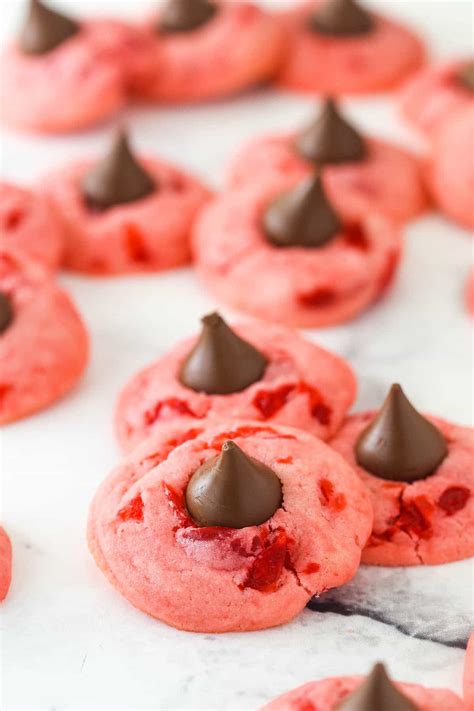 Cherry Cookies With Hershey Kisses at Carolann Ness blog