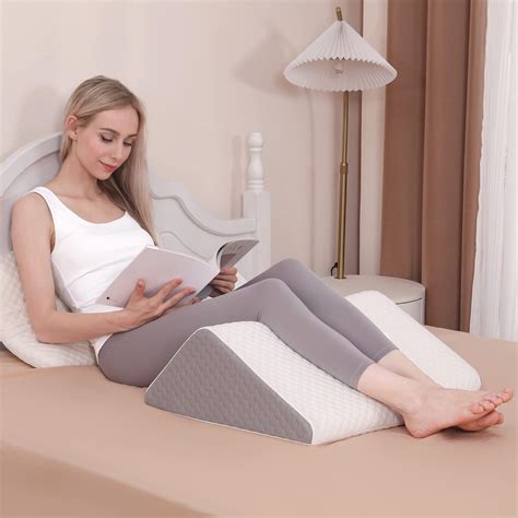 Amazon.com: ZNUZDRK Knee Wedge Pillow, 8" Knee Pillow for Back Sleeping, Leg Elevation to ...