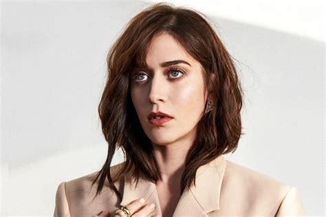 Lizzy Caplan Lizzy Caplan Opens Up To GQ – The Forward