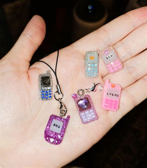 Y2K Cell Charm - Customizable | Flip phone charms, Y2k charms, Custom ...