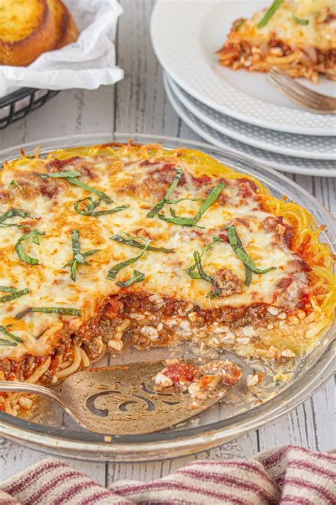 Leftover Spaghetti Pie Recipe (Vintage Casserole) - Restless Chipotle
